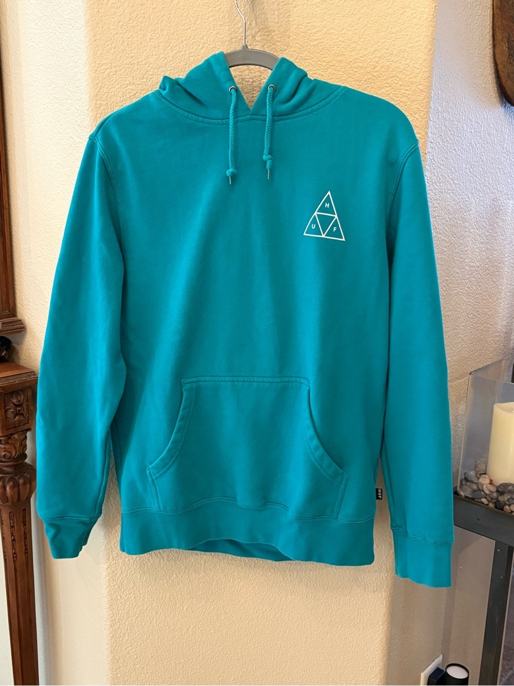 HUF Teal Triangle Graphic Hoodie Sweatshirt Size Medium